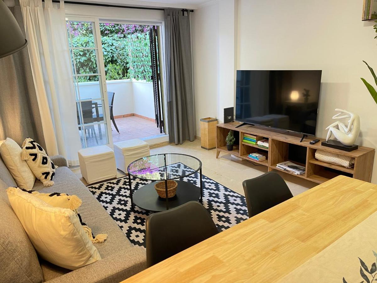 Marbella Pleasant Duplex By Elviria Las Dunas Beach ภายนอก รูปภาพ