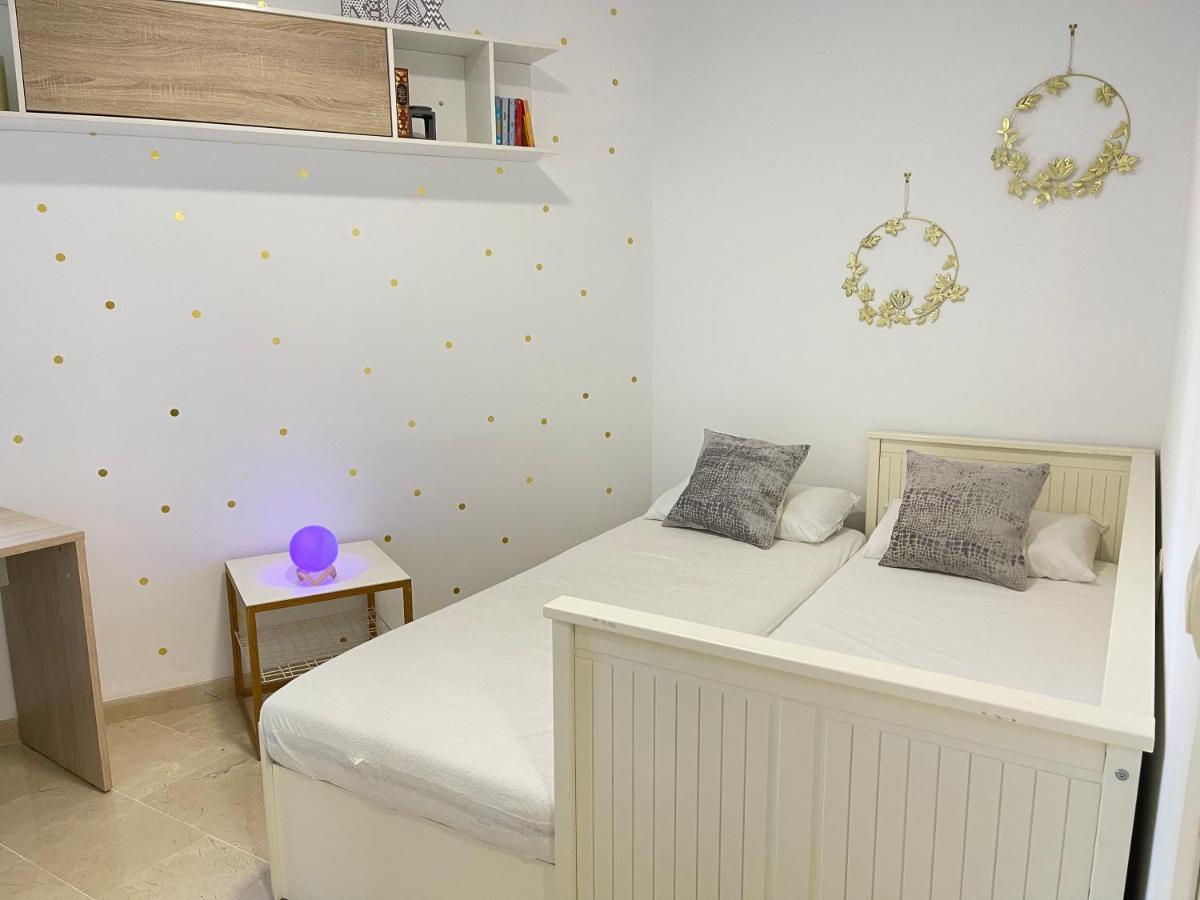Marbella Pleasant Duplex By Elviria Las Dunas Beach ภายนอก รูปภาพ