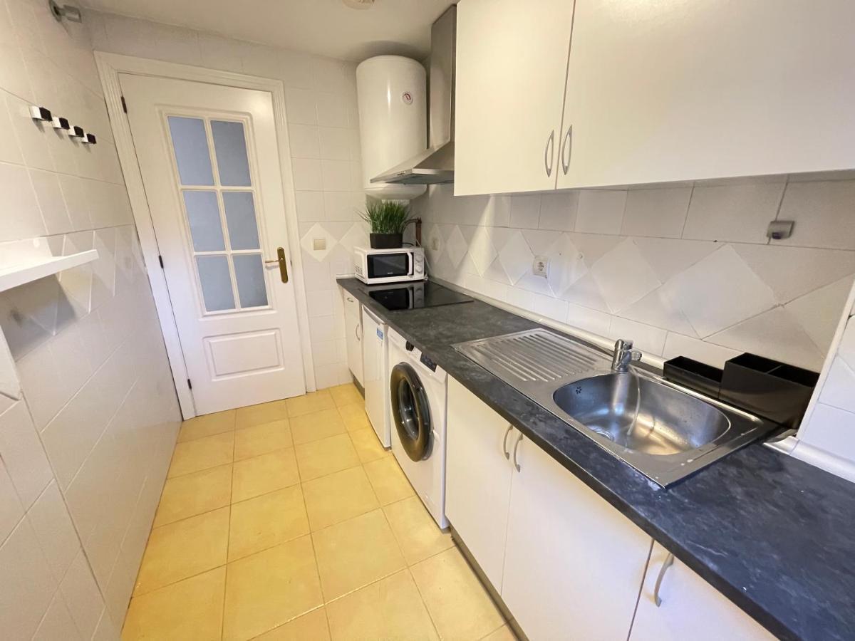 Marbella Pleasant Duplex By Elviria Las Dunas Beach ภายนอก รูปภาพ