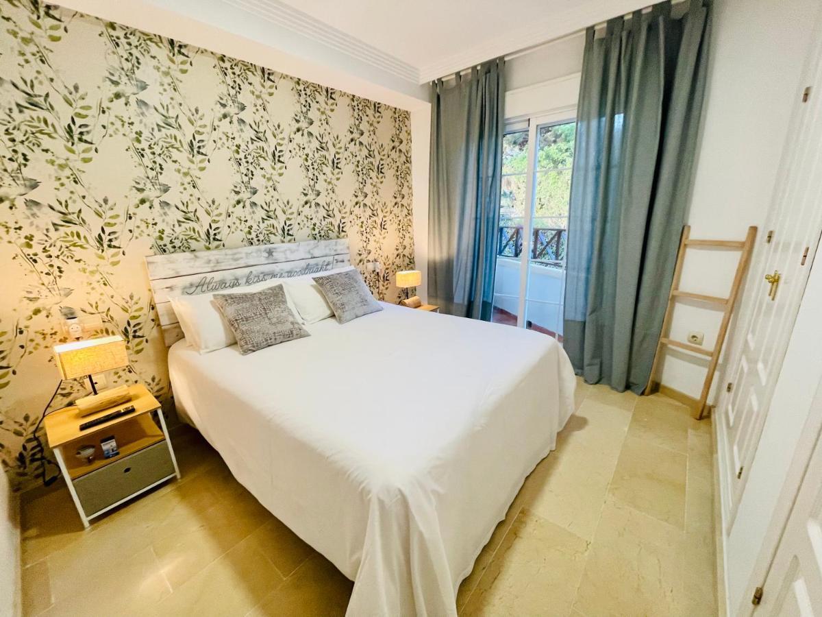Marbella Pleasant Duplex By Elviria Las Dunas Beach ภายนอก รูปภาพ