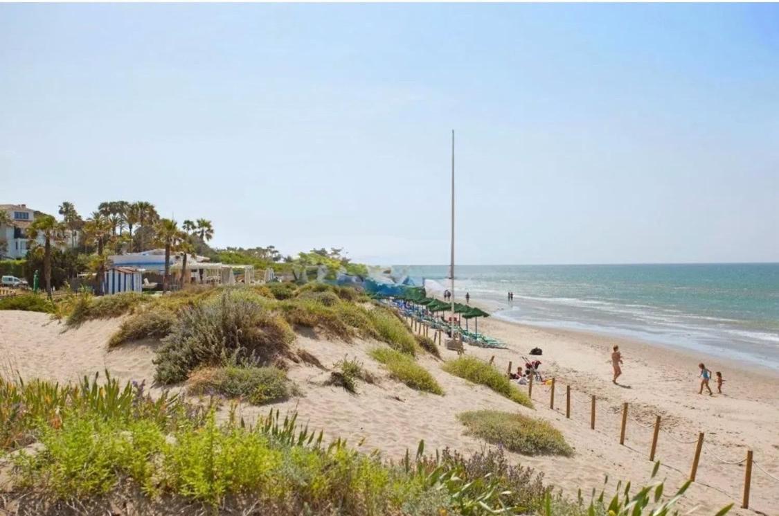 Marbella Pleasant Duplex By Elviria Las Dunas Beach ภายนอก รูปภาพ